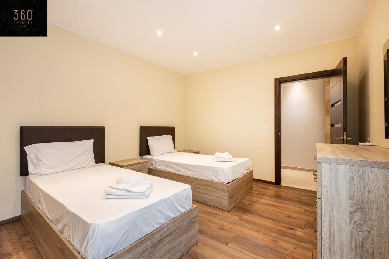 Pietà Seafront, Designer Apt With Private Terrace & Wifi By 360 Estates מראה חיצוני תמונה
